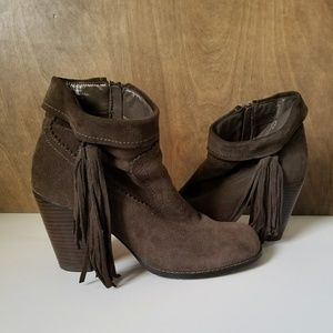 Sbicca heeled booties